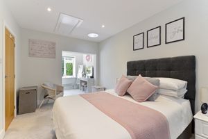 Photo 6- click for photo gallery